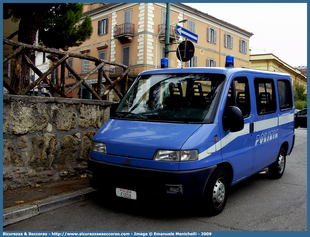 Polizia E1608
Polizia di Stato
Fiat Ducato II serie
Parole chiave: PS;P.S.;Polizia;Stato;Pubblica;Sicurezza;Polizia di Stato;Fiat;Ducato;E1608