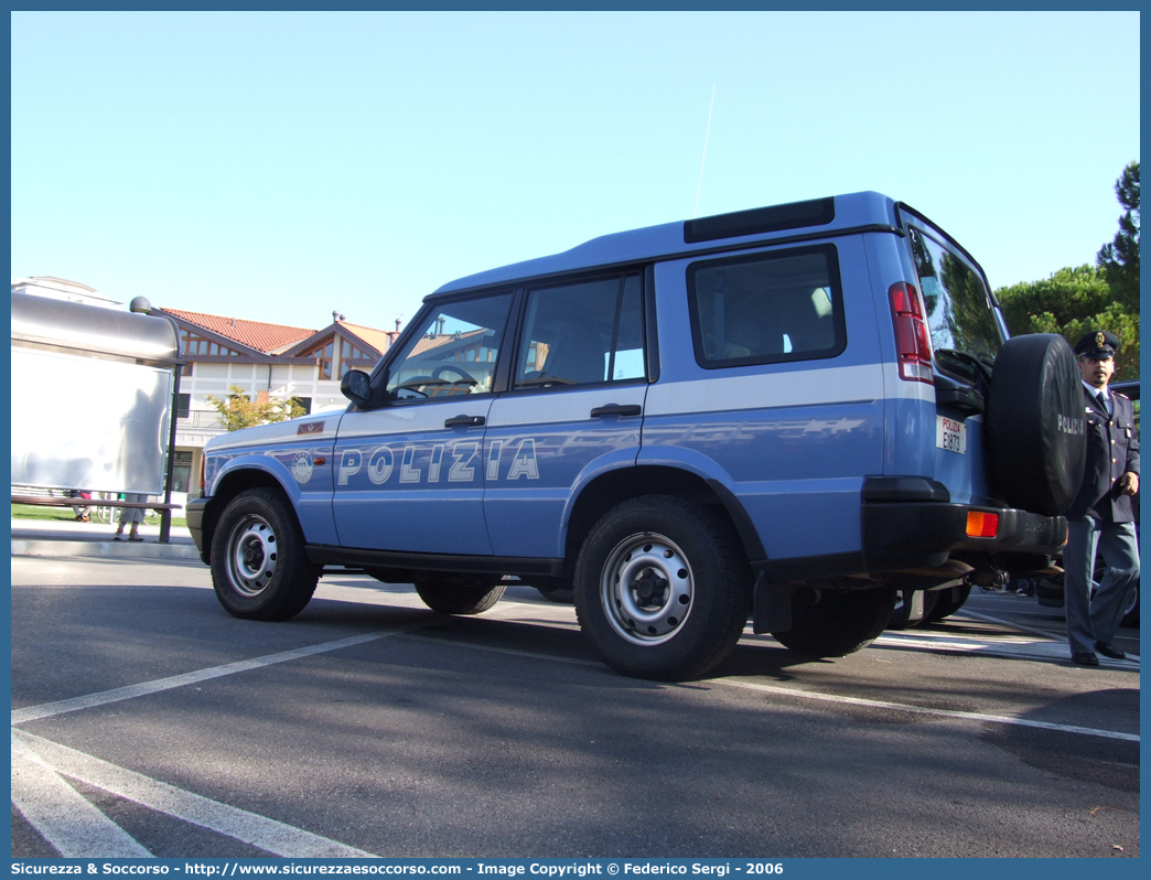 Polizia E1873
Polizia di Stato
Reparto Mobile
Land Rover Discovery II serie
Parole chiave: PS;P.S.;Polizia;Polizia di Stato;Reparto Mobile;Land Rover;Discovery