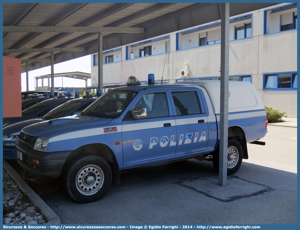 Polizia E6587
Polizia di Stato
Reparto Volo
Mitsubishi L200 III serie
Parole chiave: PS;P.S.;Polizia;Stato;Polizia di Stato;Reparto;Volo;Mitsubishi;L200;E6587