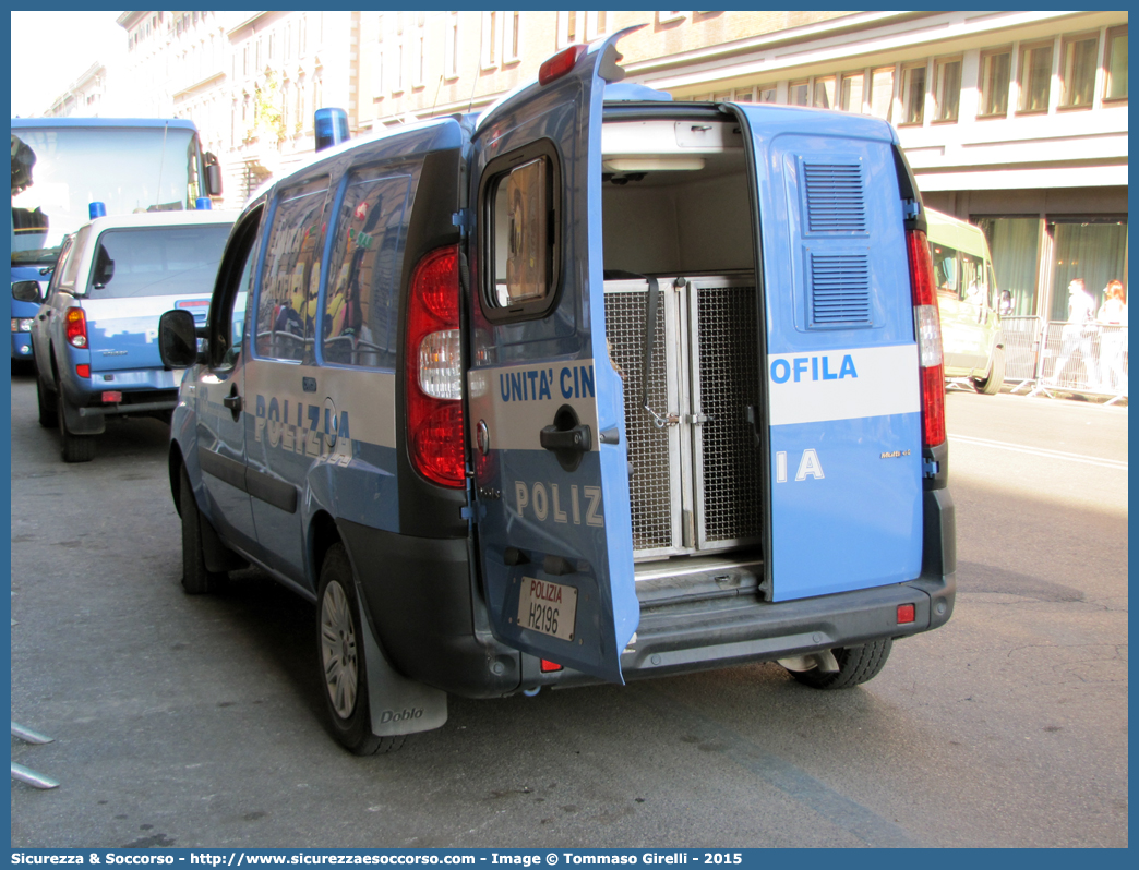 Polizia H2196
Polizia di Stato
Servizio Cinofili
Fiat Doblò I serie restyling
Parole chiave: PS;P.S.;Polizia;di;Stato;Pubblica;Sicurezza;Servizio;Cinofili;Fiat;Doblò;H2196