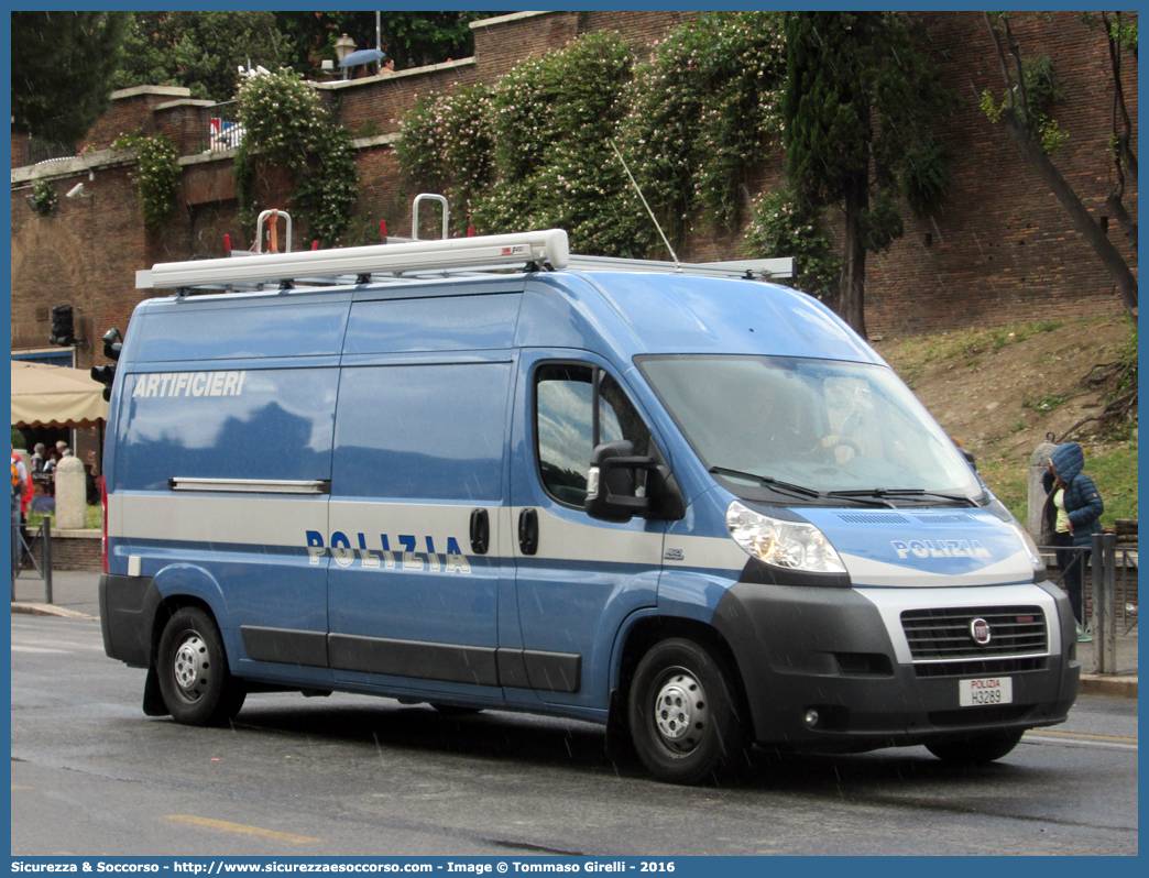 Polizia H3289
Polizia di Stato
Artificieri Antisabotaggio
Fiat Ducato III serie
Parole chiave: PS;P.S.;Polizia;di;Stato;Artificieri;Antisabotaggio;Fiat;Ducato