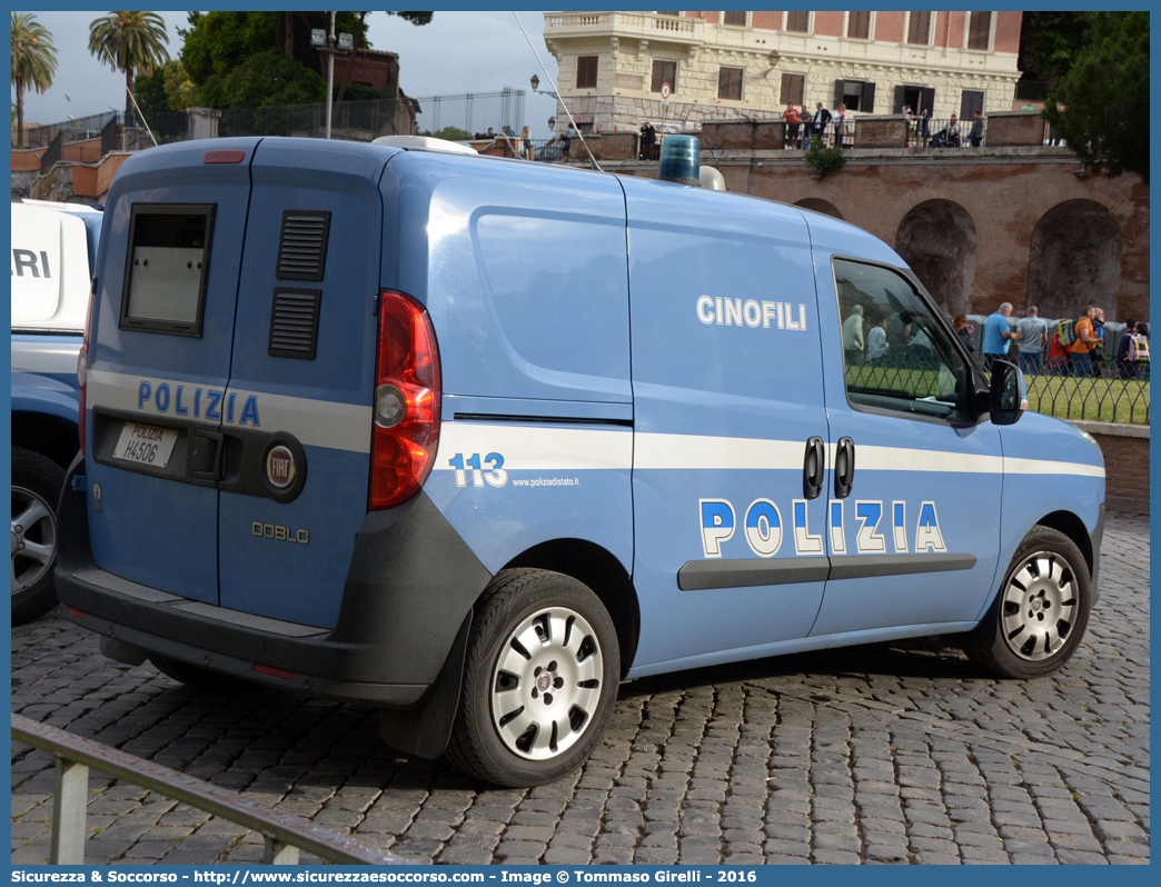 Polizia H4506
Polizia di Stato
Servizio Cinofili
Fiat Doblò II serie
Parole chiave: PS;P.S.;Polizia;Stato;Servizio;Cinofili;Fiat;Doblò