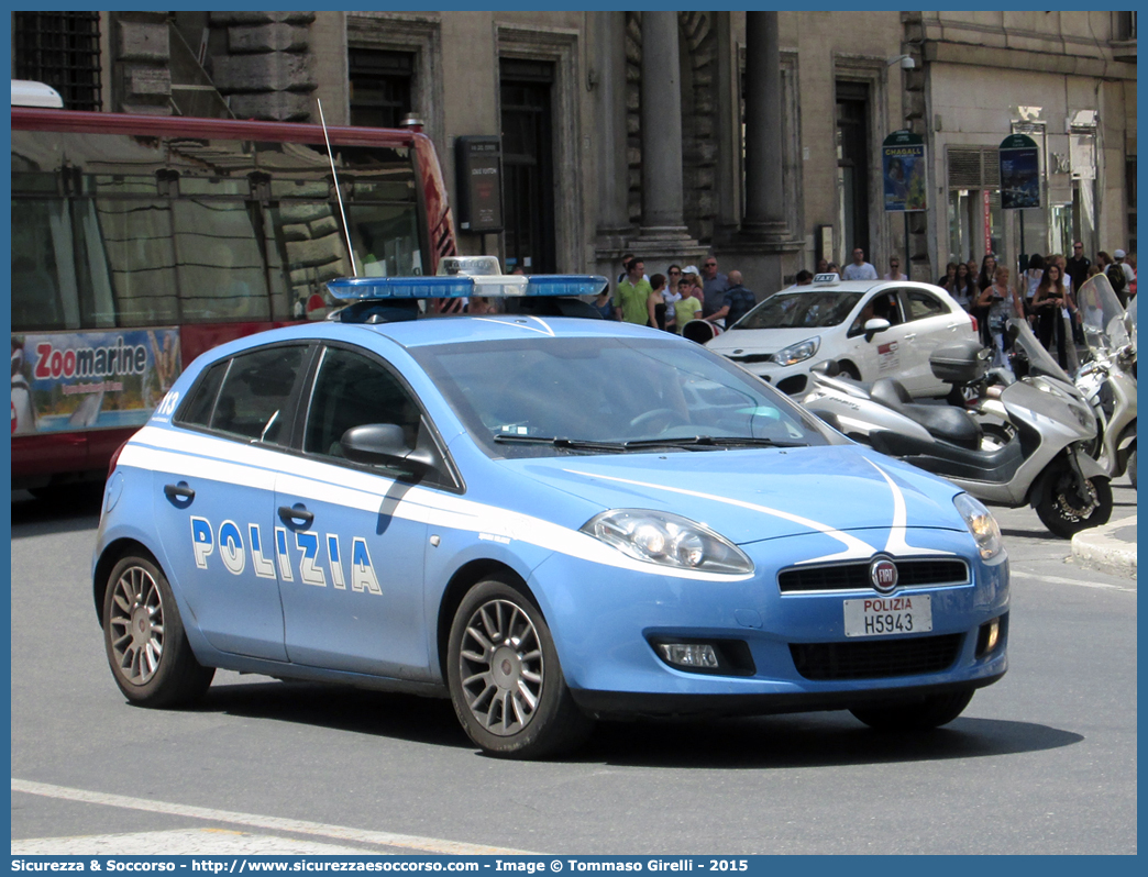 Polizia H5943
Polizia di Stato
Squadra Volante
Fiat Nuova Bravo
(II fornitura)
Parole chiave: PS;P.S.;Polizia;Polizia di Stato;Squadra;Volante;Fiat;Nuova;Bravo;H5943