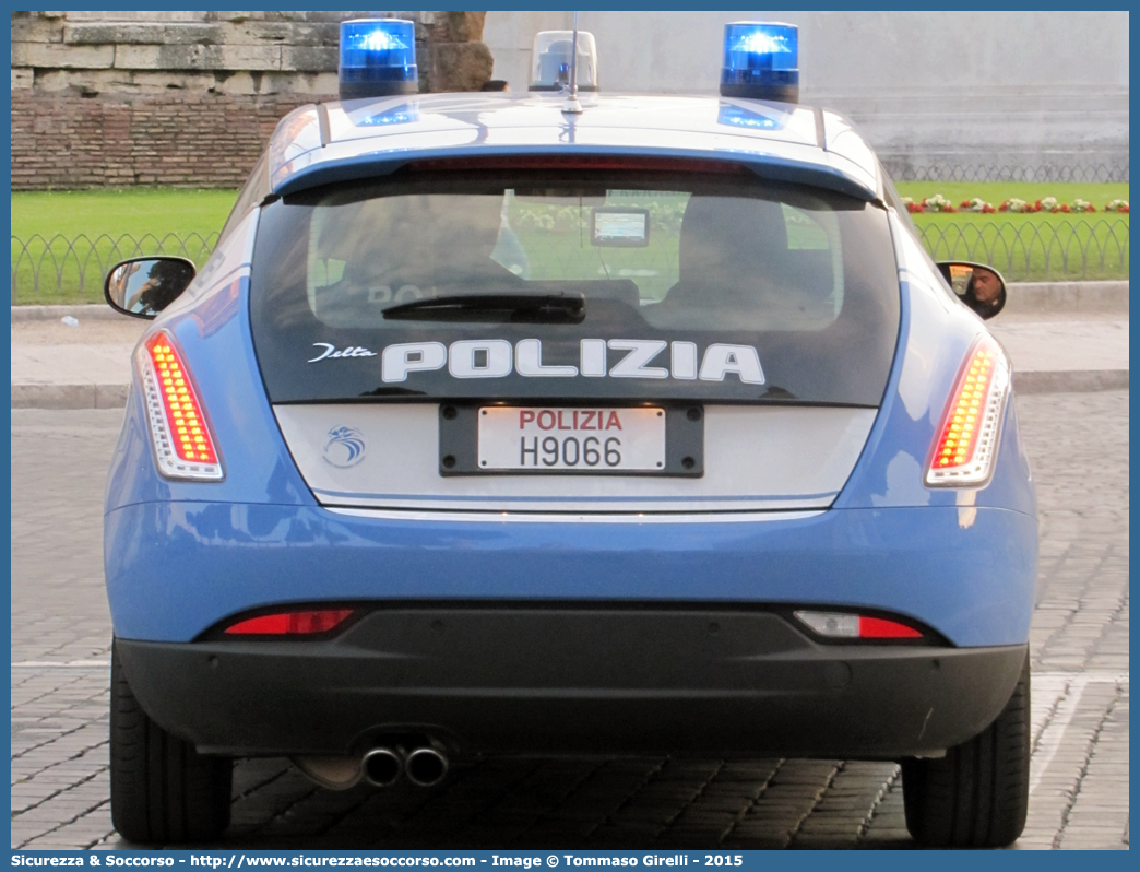 Polizia H9066
Polizia di Stato
Reparto Prevenzione Crimine
Lancia Nuova Delta
Parole chiave: PS;P.S.;Polizia;di;Stato;Pubblica;Sicurezza;Reparto;Prevenzione;Crimine;Lancia;Delta;H9066