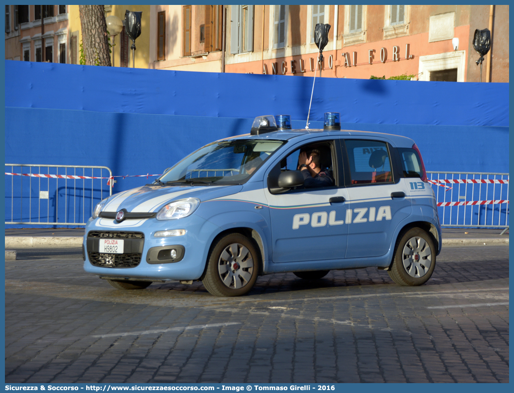 Polizia H9802
Polizia di Stato
Fiat Nuova Panda II serie
Allestitore Nuova Carrozzeria Torinese S.r.l.
(I fornitura)
Parole chiave: PS;P.S.;Polizia;di;Stato;Polizia;Fiat;Nuova;Panda;Nuova;Carrozzeria;Torinese