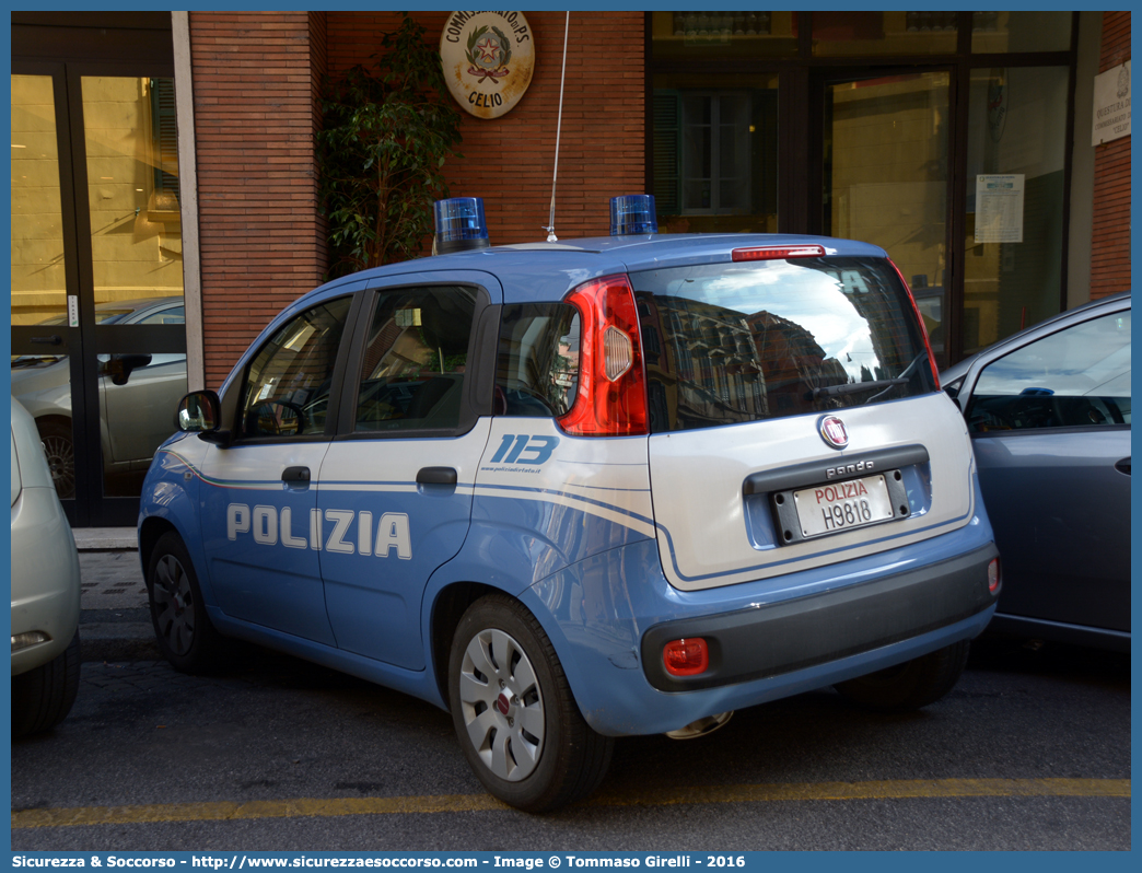 Polizia H9818
Polizia di Stato
Fiat Nuova Panda II serie
Allestitore Nuova Carrozzeria Torinese S.r.l.
(I fornitura)
Parole chiave: PS;P.S.;Polizia;di;Stato;Polizia;Fiat;Nuova;Panda;Nuova;Carrozzeria;Torinese