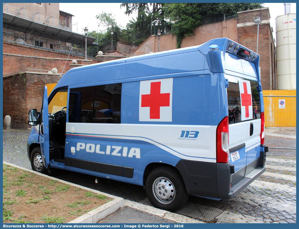 Polizia M0474
Polizia di Stato
Servizio Sanitario
Fiat Ducato III serie restyling
Allestitore Boneschi S.r.l.
Parole chiave: PS;P.S.;Polizia;di;Stato;Servizio;Sanitario;Fiat;Ducato;X290;Boneschi