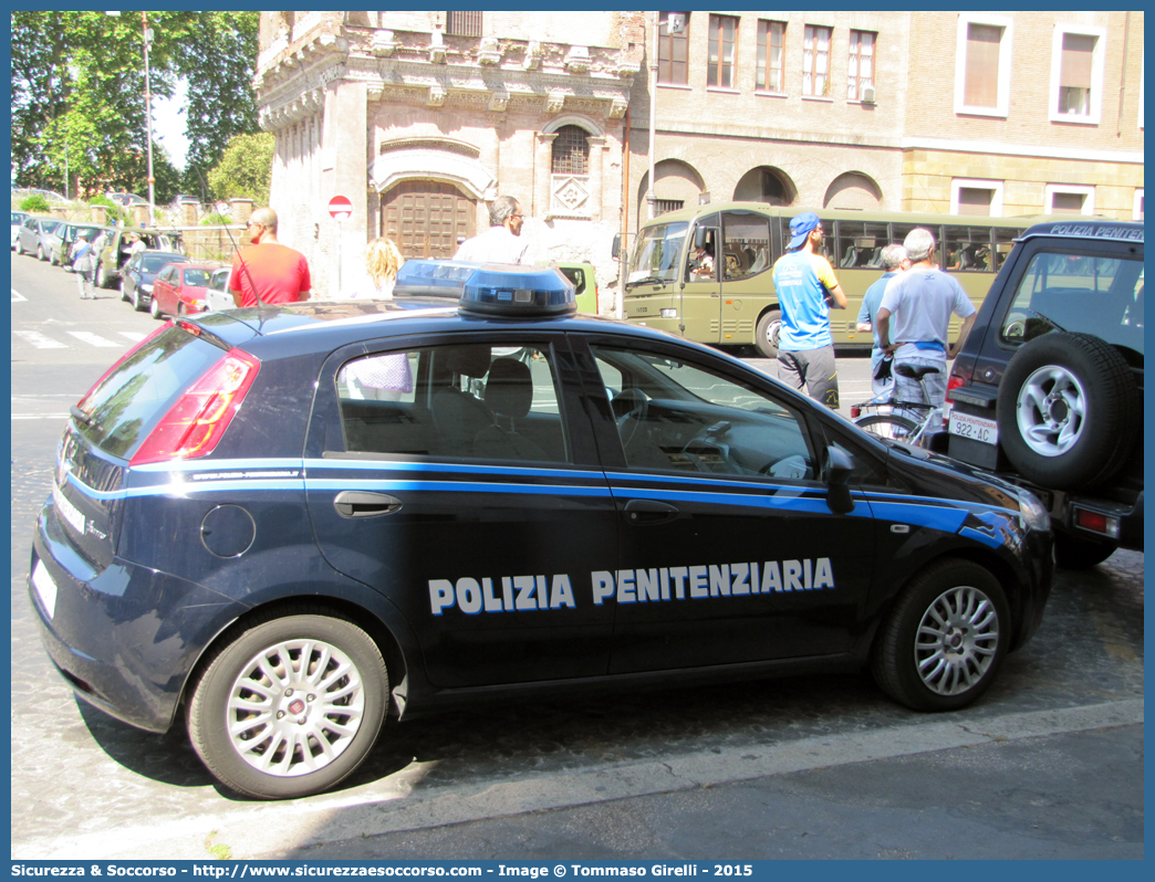 Polizia Penitenziaria 201AF
Polizia Penitenziaria
Nucleo Traduzioni e Piantonamenti
Fiat Grande Punto
Parole chiave: PP;P.P.;Pol.Pen;PolPen;AdiC;A.diC.;Agenti;di;Custodia;Polizia;Penitenziaria;Nucleo;Traduzioni;Piantonamenti;Fiat;Grande;Punto;201AF