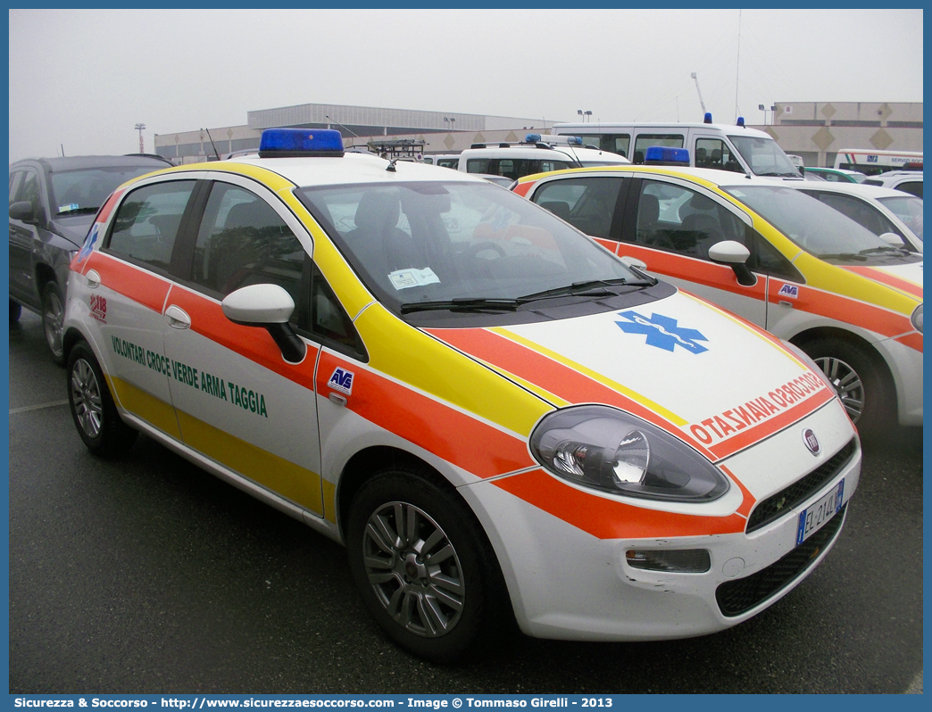 -
Volontari Croce Verde Arma Taggia
Fiat Punto IV serie
Allestitore AVS S.a.s.
Parole chiave: Volontari;Croce;Verde;Arma Taggia;Fiat;Punto;A.V.S.;AVS