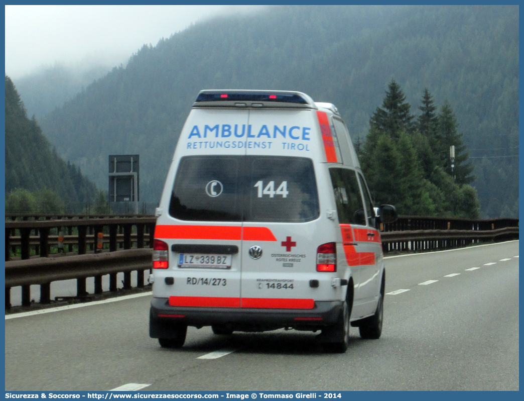 RD/14/273
Republik Österreich
Österreichische Rotes Kreuz
Volkswagen Transporter T5
Parole chiave: Republik;Österreich;Österreichische;Rotes;Kreuz;Volkswagen;Transporter;T5