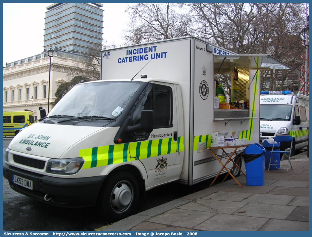 Teapot2
United Kingdom of Great Britain and Northern Ireland
St John Ambulance
Ford Transit III generation
Incident Catering Unit
Parole chiave: UK;United;Kingdom;Great;Britain;Northern;Ireland;St;John;Ambulance;Ford;Transit;Incident;Catering;Unit