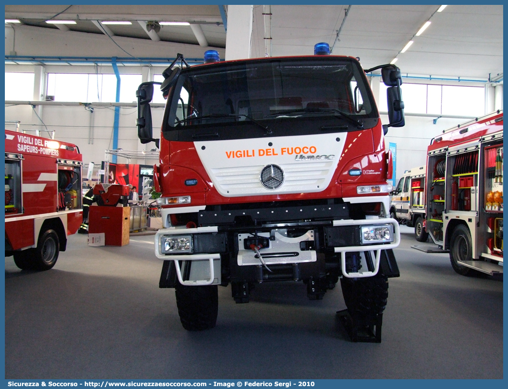 -
Corpo Vigili del Fuoco Volontari Ton
Mercedes-Benz Unimog U20
Allestitore Kofler Fahrzeugbau S.n.c.
Parole chiave: VF;V.F.;Vigili del Fuoco;Vigili;Fuoco;Corpo;Volontari;Ton;Mercedes;Benz;Unimog;U20;Kofler;Fahrzeugbau