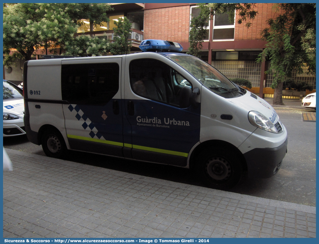 -
Reino de España
Guardia Urbana Ayuntament de Barcelona
Renault Trafic II generation
Parole chiave: Regno di Spagna;Spagna;Espana;España;Reino de España;Guardia;Urbana;Ayuntament;Barcelona;Renault;Trafic