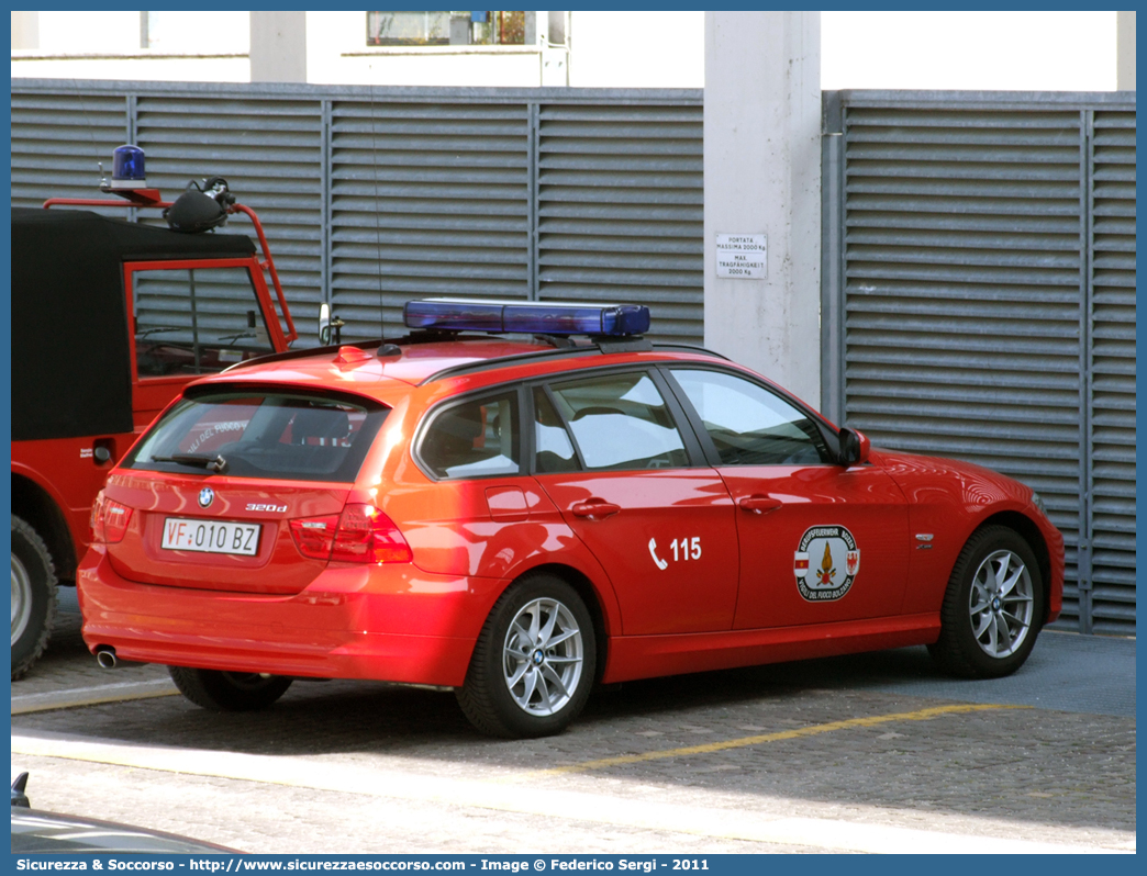 VF 010 BZ
Corpo Permanente dei Vigili del Fuoco Bolzano
Berufsfeuerwehr Bozen
Bmw 320 Touring E91 restyle
Parole chiave: VF;VFV;V.F.;V.F.V.;Vigili;Fuoco;Corpo;Permanente;Berufsfeuerwehr;Bolzano;Bozen;Bmw;320;Touring;E91