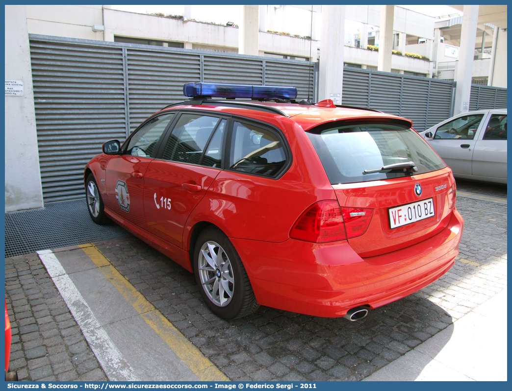 VF 010 BZ
Corpo Permanente dei Vigili del Fuoco Bolzano
Berufsfeuerwehr Bozen
Bmw 320 Touring E91 restyle
Parole chiave: VF;VFV;V.F.;V.F.V.;Vigili;Fuoco;Corpo;Permanente;Berufsfeuerwehr;Bolzano;Bozen;Bmw;320;Touring;E91