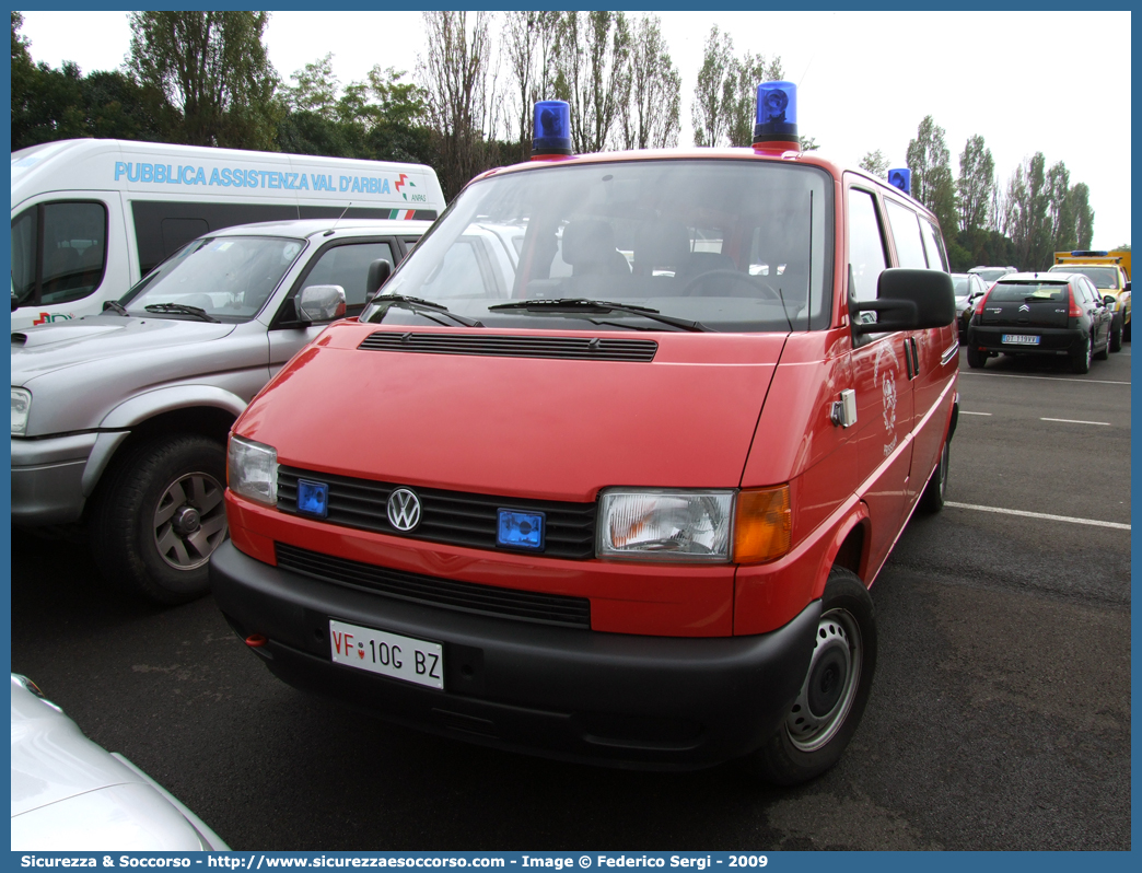 VF 10G BZ
Vigili del Fuoco Volontari Prissiano
Freiwillige Feuerwehr Prissian
Volkswagen Transporter T4
Allestitore Brandschutz S.r.l.
Parole chiave: VF;VFV;V.F.;V.F.V.;Vigili;Fuoco;Volontari;Freiwillige;Feuerwehr;Prissiano;Prissian;Volkswagen;Transporter;T4;Brandschutz