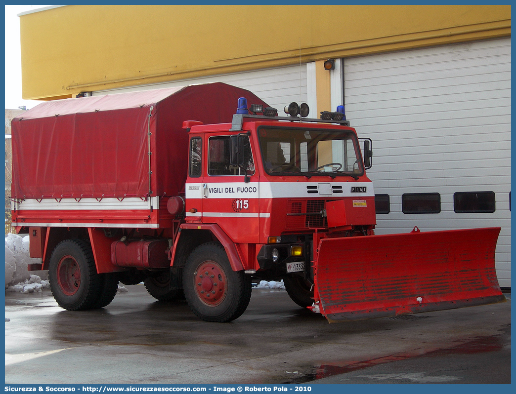 VF 13332
Corpo Nazionale Vigili del Fuoco
Iveco 90PC
Parole chiave: VVF;V.V.F.;Corpo;Nazionale;Vigili;del;Fuoco;Iveco;90PC