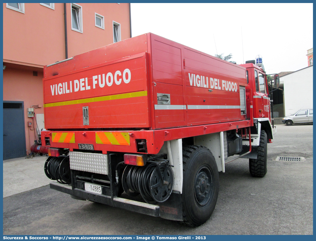 VF 14885
Corpo Nazionale Vigili del Fuoco
Iveco 90PC
Parole chiave: VVF;V.V.F.;Corpo;Nazionale;Vigili;del;Fuoco;Iveco;90PC