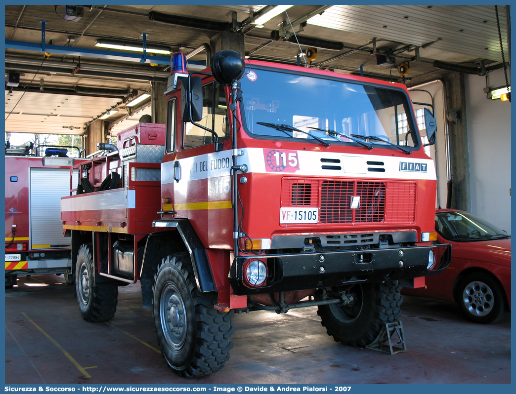 VF 15105
Corpo Nazionale Vigili del Fuoco
Iveco 80-17
Parole chiave: VVF;V.V.F.;Corpo;Nazionale;Vigili;del;Fuoco;Iveco;80-17