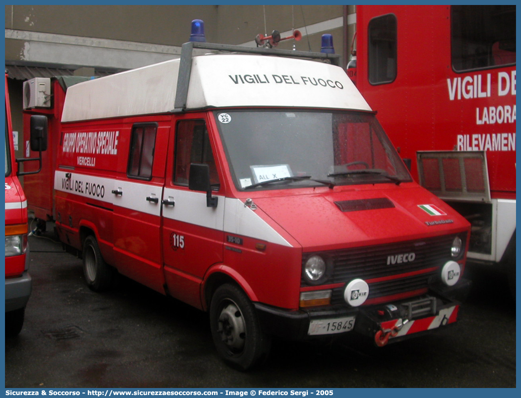 VF 15845
Corpo Nazionale Vigili del Fuoco
Gruppo Operativo Speciale Vercelli
Iveco Daily 35-10 I serie
Parole chiave: VF;V.F.;VVF;V.V.F.;Corpo;Nazionale;Vigili del Fuoco;Vigili;Fuoco;Autocarro;Autofurgone;Iveco Daily;35-10