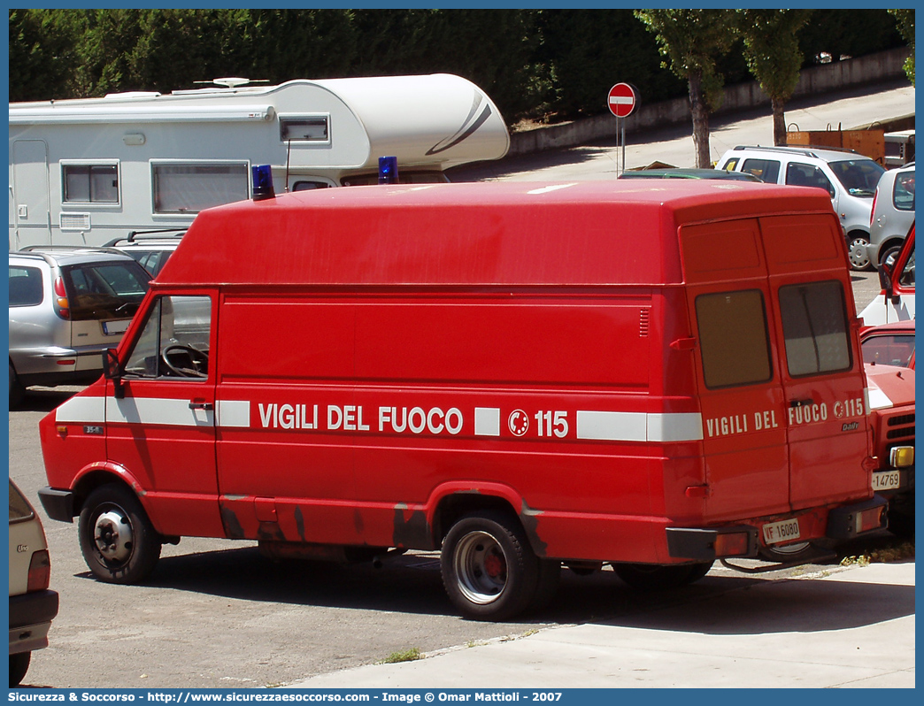 VF 16080
Corpo Nazionale Vigili del Fuoco
Iveco Daily 35-8 I serie
Parole chiave: VF;V.F.;VVF;V.V.F.;Corpo;Nazionale;Vigili del Fuoco;Iveco;Daily;35-8