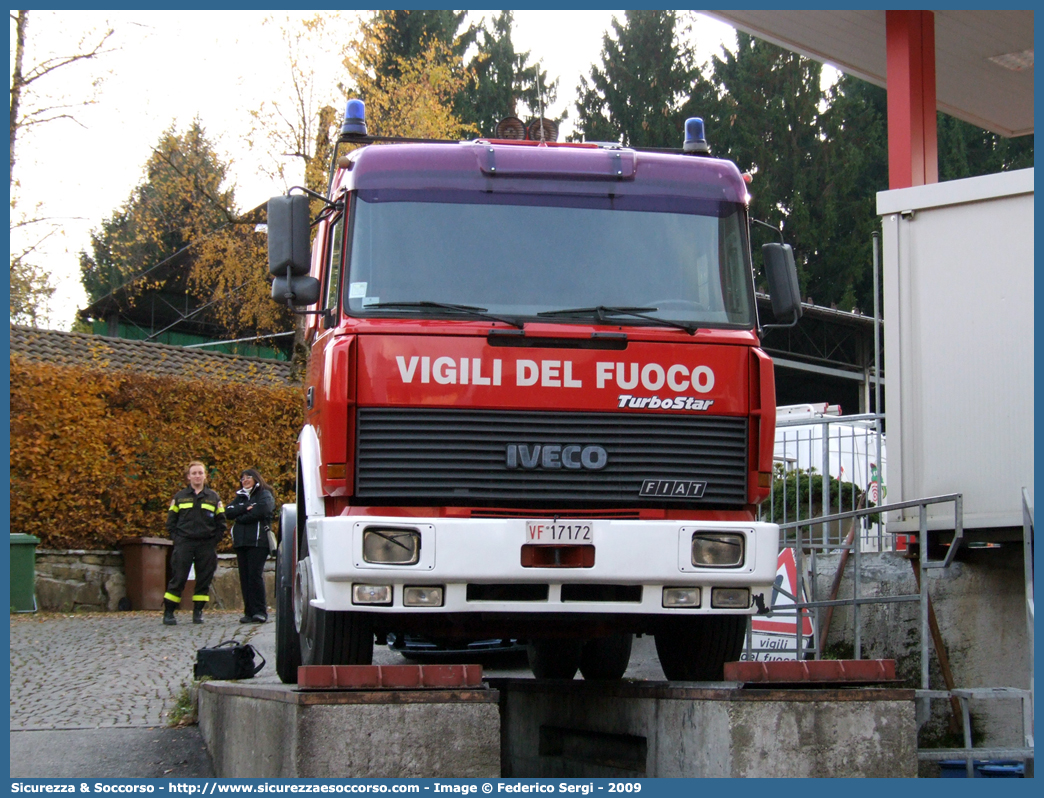 VF 17172
Corpo Nazionale Vigili del Fuoco
Iveco 190-42 TurboStar
Parole chiave: VF;VVF;V.F.;V.V.F.;Corpo;Nazionale;Vigili del Fuoco;Vigili;Fuoco;Iveco;190-42;TurboStar