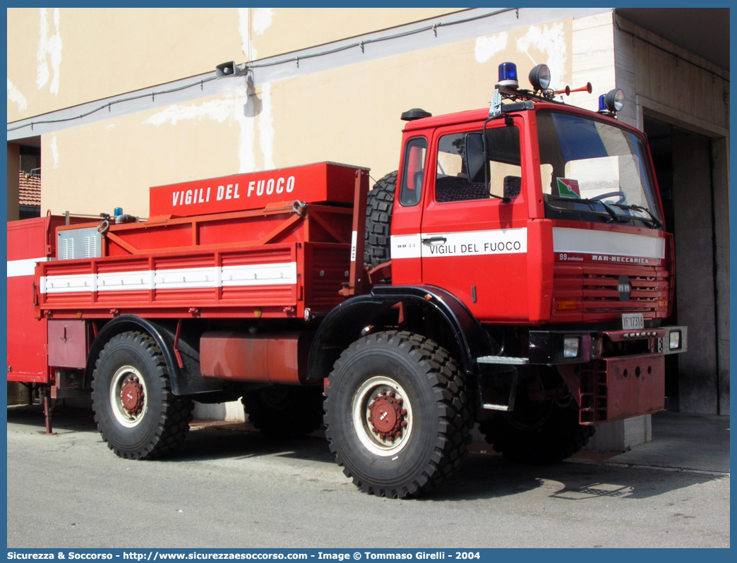 VF 17318
Corpo Nazionale Vigili del Fuoco
Man Meccanica 99 Evoluzione 4x4
Parole chiave: VVF;V.V.F.;Corpo;Nazionale;Vigili;del;Fuoco;Man;Meccanica;99;Evoluzione