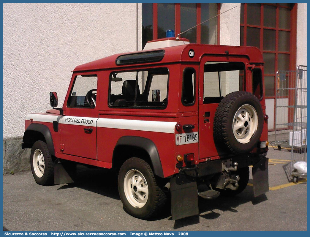 VF 18165
Corpo Nazionale Vigili del Fuoco
Land Rover Defender 90
Parole chiave: VF;VVF;V.F.;V.V.F.;Corpo;Nazionale;Vigili del Fuoco;Vigili;Fuoco;Land Rover;Defender;90;18165