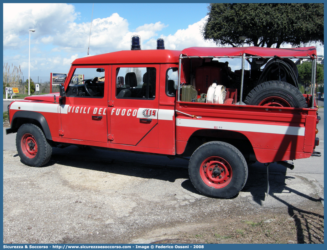 VF 18393
Corpo Nazionale Vigili del Fuoco
Land Rover Defender 130
Parole chiave: VF;VVF;V.F.;V.V.F.;Corpo;Nazionale;Vigili del Fuoco;Vigili;Fuoco;Land Rover;Defender;130