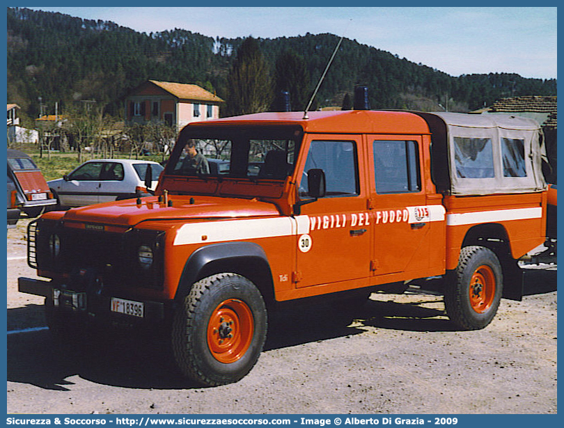 VF 18396
Corpo Nazionale Vigili del Fuoco
Land Rover Defender 130
Parole chiave: VF;VVF;V.F.;V.V.F.;Corpo;Nazionale;Vigili del Fuoco;Vigili;Fuoco;Land Rover;Defender;130