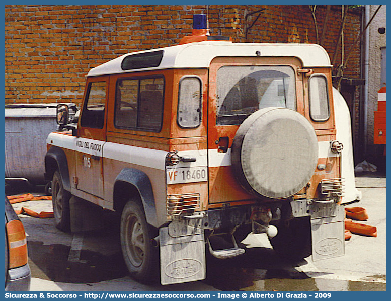 VF 18460
Corpo Nazionale Vigili del Fuoco
Land Rover Defender 90
Parole chiave: VF;VVF;V.F.;V.V.F.;Corpo;Nazionale;Vigili del Fuoco;Vigili;Fuoco;Land Rover;Defender;90;18460