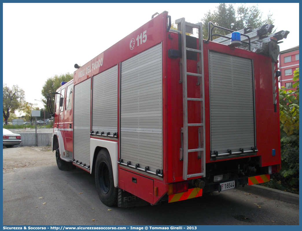 VF 18544
Corpo Nazionale Vigili del Fuoco
Iveco Magirus EuroFire 150E27 I serie
Ricondizionato Fortini S.r.l.
Parole chiave: VVF;V.V.F.;Corpo;Nazionale;Vigili;del;Fuoco;AutoPompaSerbatoio;APS;A.P.S.;Iveco;Magirus;EuroFire;150E27