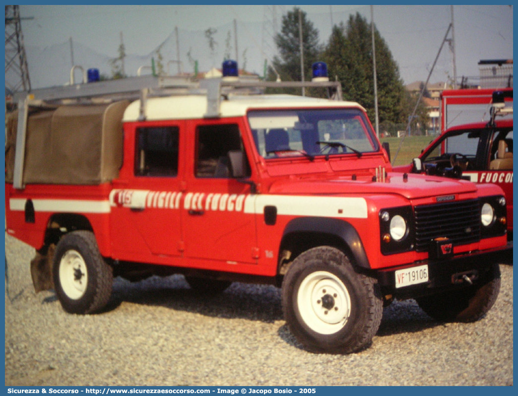 VF 19106
Corpo Nazionale Vigili del Fuoco
Land Rover Defender 130
Parole chiave: VF;VVF;V.F.;V.V.F.;Corpo;Nazionale;Vigili del Fuoco;Vigili;Fuoco;Land Rover;Defender;130