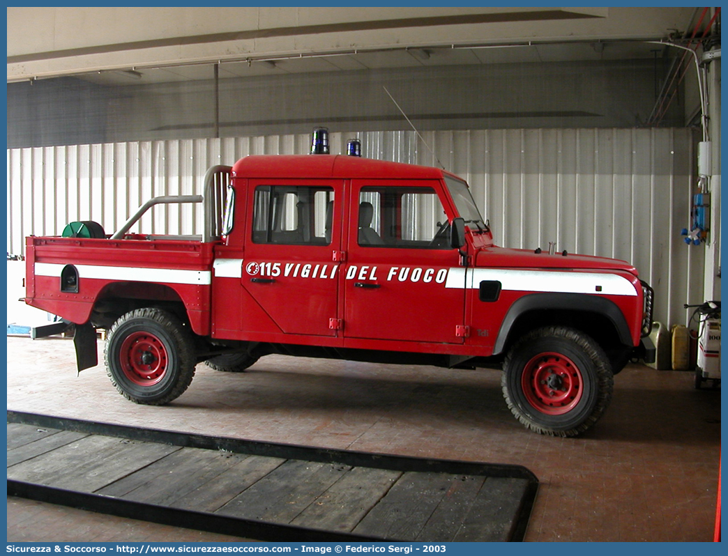 VF 19252
Corpo Nazionale Vigili del Fuoco
Land Rover Defender 130
Parole chiave: VF;VVF;V.F.;V.V.F.;Corpo;Nazionale;Vigili del Fuoco;Vigili;Fuoco;Land Rover;Defender;130