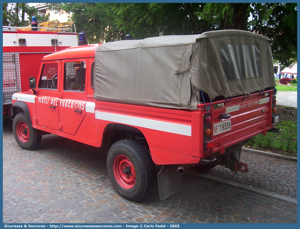 VF 19339
Corpo Nazionale Vigili del Fuoco
Land Rover Defender 130
Parole chiave: VF;VVF;V.F.;V.V.F.;Corpo;Nazionale;Vigili del Fuoco;Vigili;Fuoco;Land Rover;Defender;130