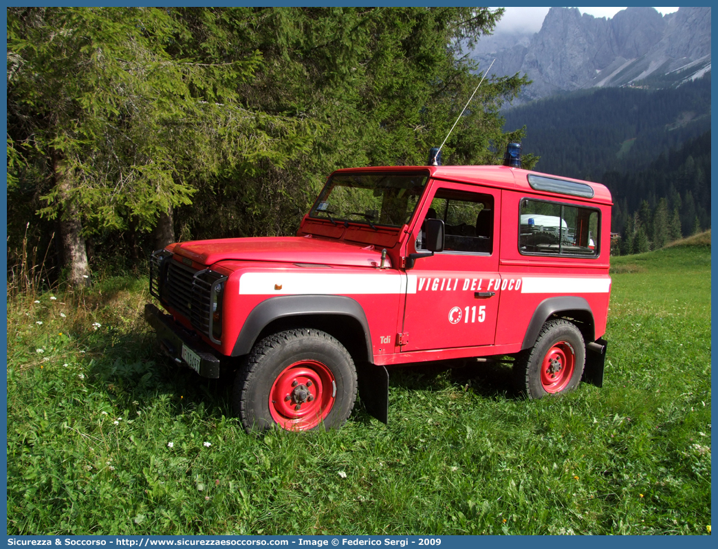 VF 19493
Corpo Nazionale Vigili del Fuoco
Land Rover Defender 90
Parole chiave: VF;VVF;V.F.;V.V.F.;Corpo;Nazionale;Vigili del Fuoco;Vigili;Fuoco;Land Rover;Defender;90;19493