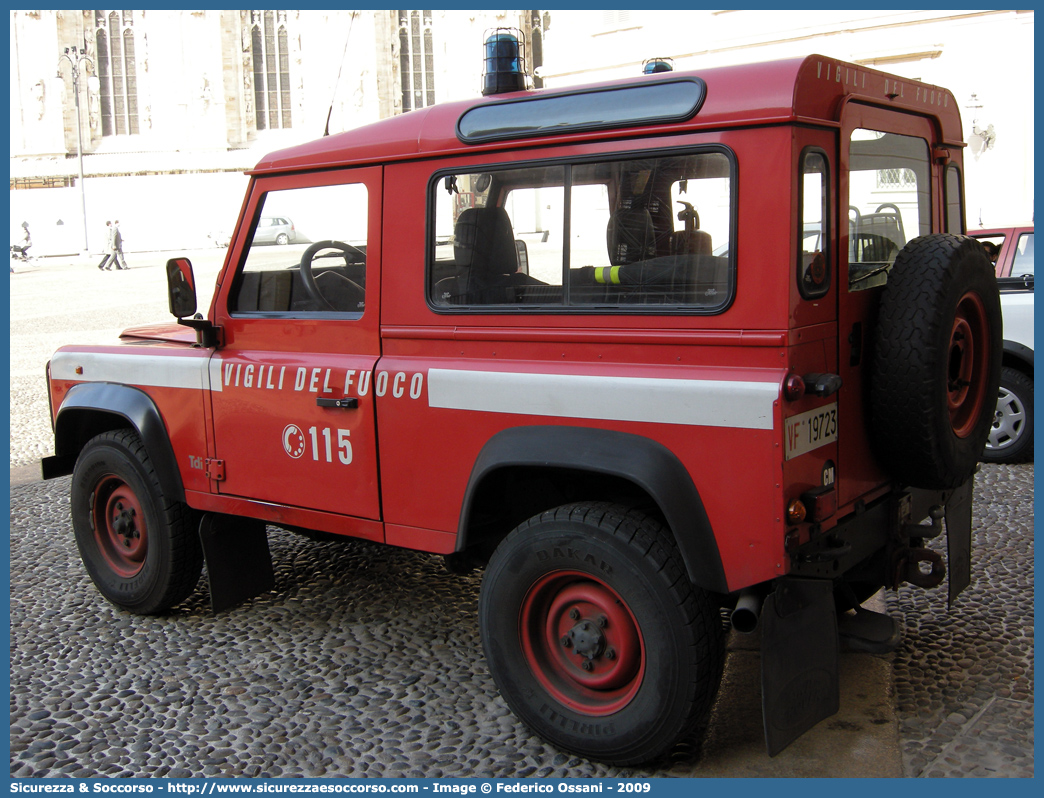 VF 19723
Corpo Nazionale Vigili del Fuoco
Land Rover Defender 90
Parole chiave: VF;VVF;V.F.;V.V.F.;Corpo;Nazionale;Vigili del Fuoco;Vigili;Fuoco;Land Rover;Defender;90;19723