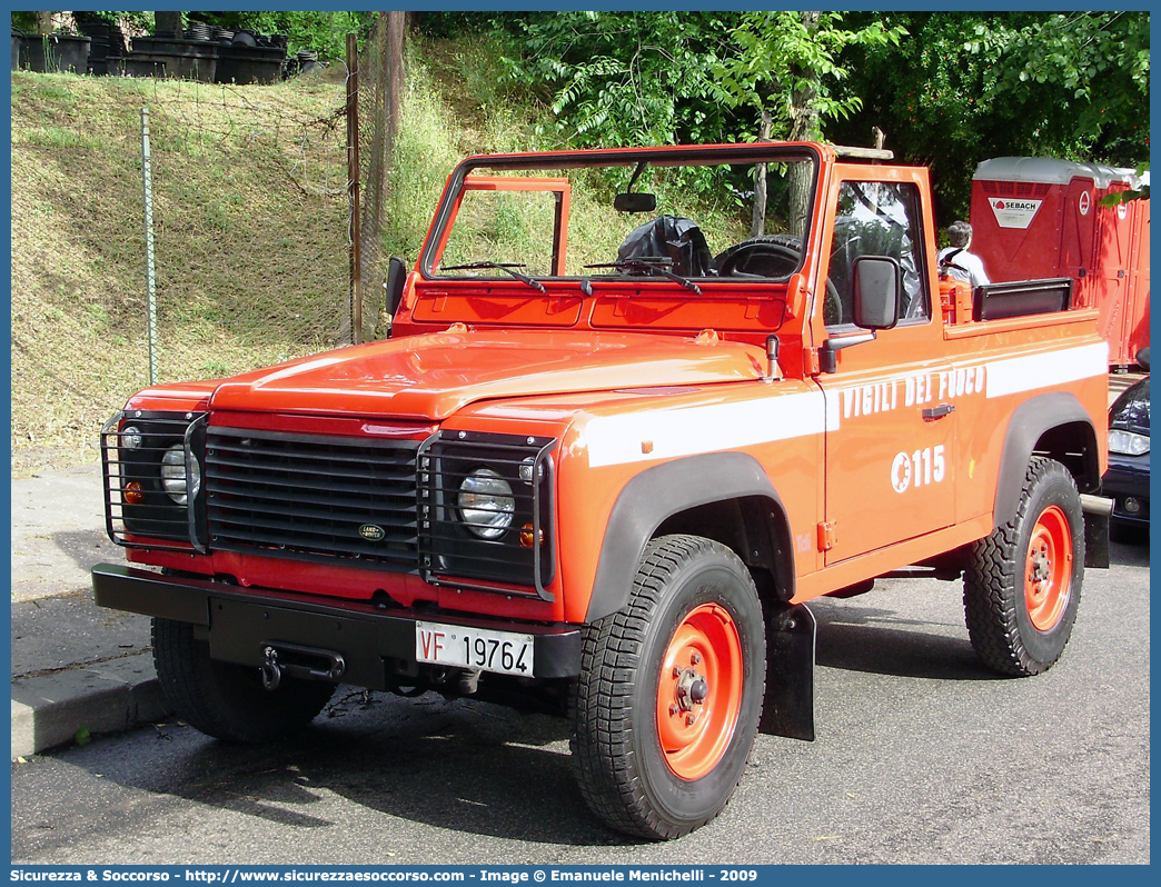 VF 19764
Corpo Nazionale Vigili del Fuoco
Land Rover Defender 90
Parole chiave: VF;VVF;V.F.;V.V.F.;Corpo;Nazionale;Vigili del Fuoco;Vigili;Fuoco;Land Rover;Defender;90;19764