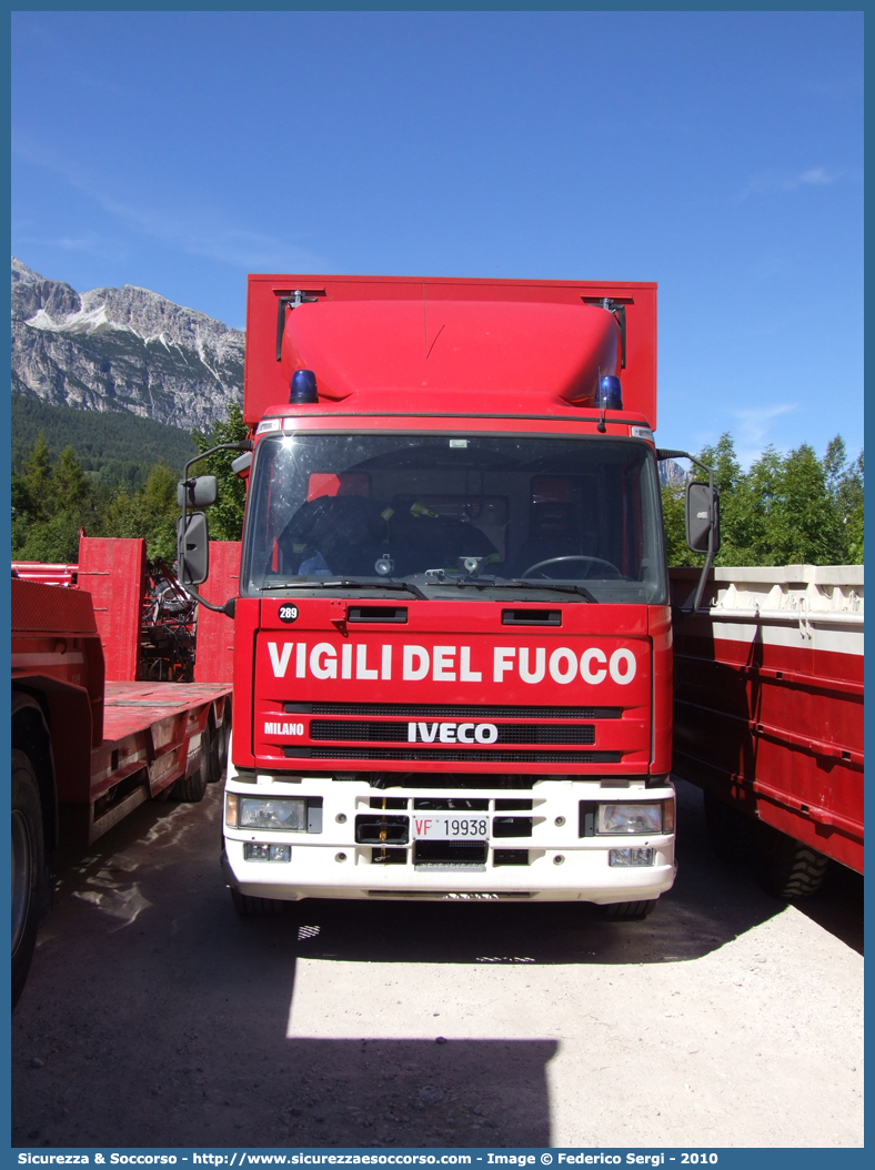 VF 19938
Corpo Nazionale Vigili del Fuoco
Iveco EuroCargo 60E14 I serie
Parole chiave: VVF;V.V.F.;Corpo;Nazionale;Vigili;del;Fuoco;Iveco;EuroCargo;60E14