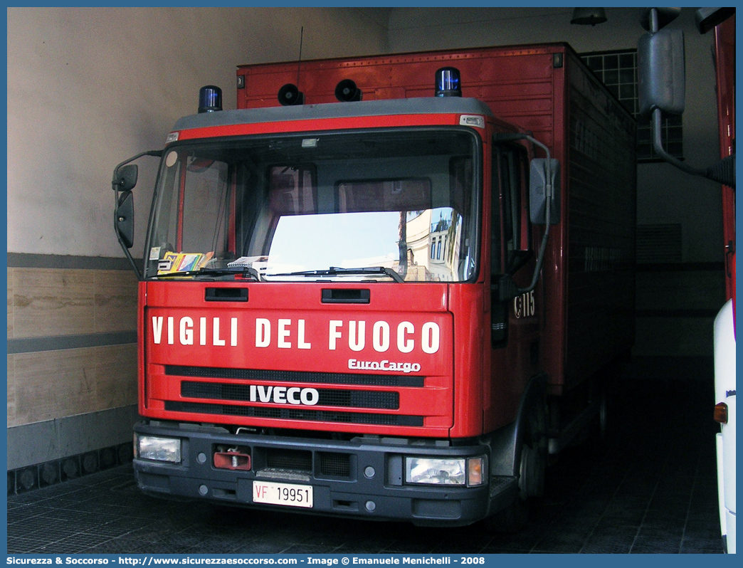 VF 19951
Corpo Nazionale Vigili del Fuoco
Iveco EuroCargo 60E14 I serie
Carro Sollevamenti
Parole chiave: VVF;V.V.F.;Corpo;Nazionale;Vigili;del;Fuoco;Iveco;EuroCargo;60E14