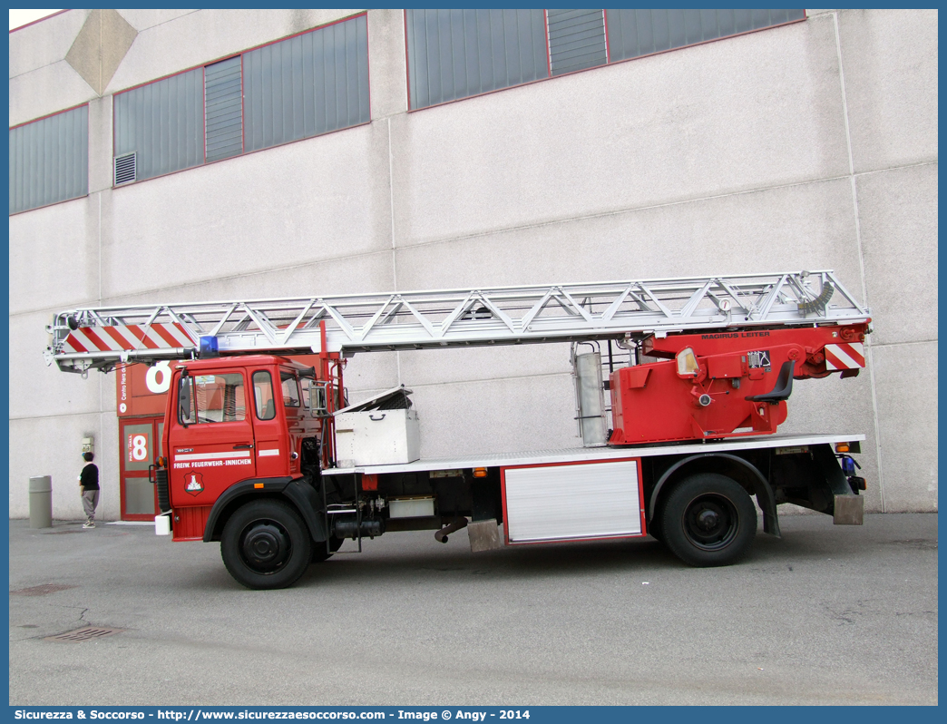 VF 1E7 BZ
Vigili del Fuoco Volontari San Candido
Freiwillige Feuerwehr Innichen
Iveco 160M11
Allestitore Magirus Deutz
Parole chiave: VF;VFV;V.F.;V.F.V.;Vigili;Fuoco;Volontari;Freiwillige;Feuerwehr;San Candido;Innichen;Iveco;160M11;Magirus;Deutz