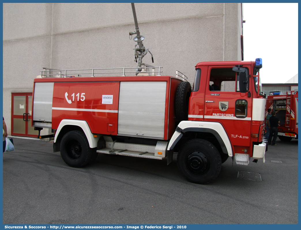 VF 1HH BZ
Vigili del Fuoco Volontari Parcines
Freiwillige Feuerwehr Partschins
Iveco 130D7 4x4
Allestitore Magirus Deutz
Parole chiave: VF;VFV;V.F.;V.F.V.;Vigili;Fuoco;Volontari;Freiwillige;Feuerwehr;Parcines;Partschins;Iveco;130D7;130;Magirus;Deutz