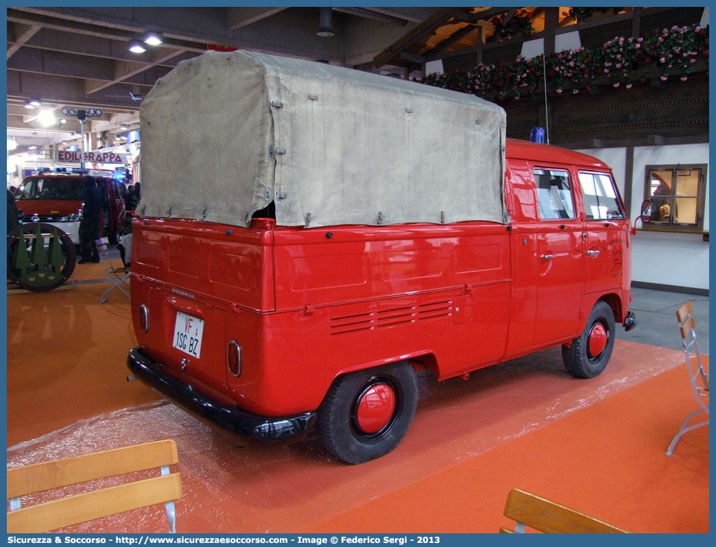 VF 1SG BZ
Vigili del Fuoco Volontari Ega
Freiwillige Feuerwehr Eggen
Volkswagen 265 Double Cab
Parole chiave: VF;VFV;V.F.;V.F.V.;Vigili;Fuoco;Volontari;Freiwillige;Feuerwehr;Ega;Eggen;Volkswagen;265