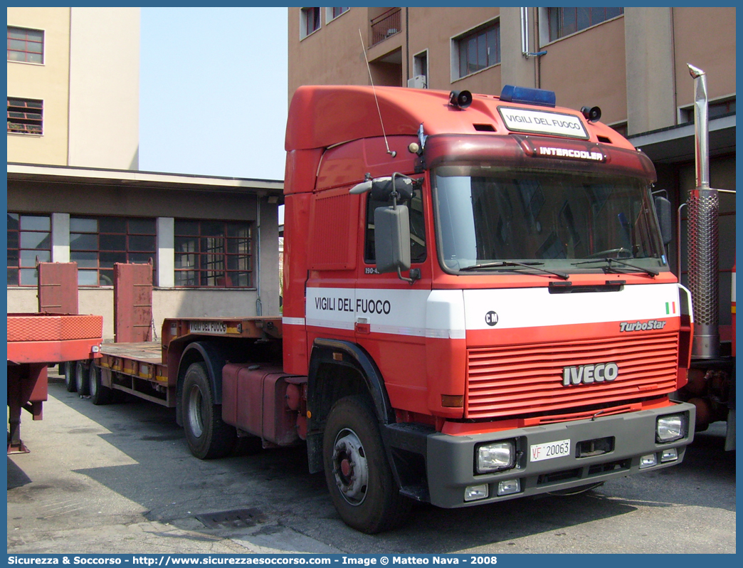 VF 20063
Corpo Nazionale Vigili del Fuoco
Iveco 190-42 TurboStar
Parole chiave: VF;VVF;V.F.;V.V.F.;Corpo;Nazionale;Vigili del Fuoco;Vigili;Fuoco;Iveco;190-42;TurboStar