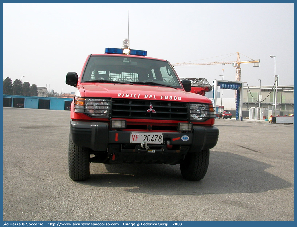 VF 20478
Corpo Nazionale Vigili del Fuoco
Mitsubishi Pajero SWB II serie
Parole chiave: VVF;V.V.F.;Corpo;Nazionale;Vigili;del;Fuoco;Mitsubishi;Pajero;SWB