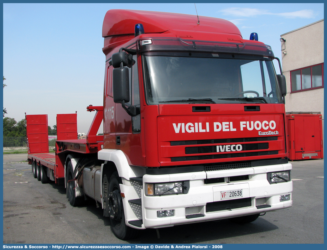 VF 20638
Corpo Nazionale Vigili del Fuoco
Iveco EuroTech 440E42
Parole chiave: VF;V.F.;VVF;V.V.F.;Corpo;Nazionale;Vigili;del;Fuoco;Iveco;EuroTech;440E42