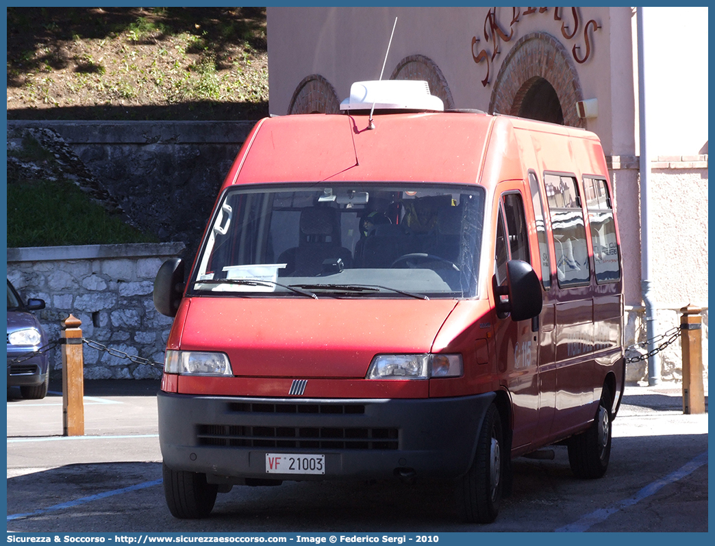 VF 21003
Corpo Nazionale Vigili del Fuoco
Fiat Ducato II serie
Parole chiave: VVF;V.V.F.;Corpo;Nazionale;Vigili;del;Fuoco;Bus;Minibus;Fiat;Ducato