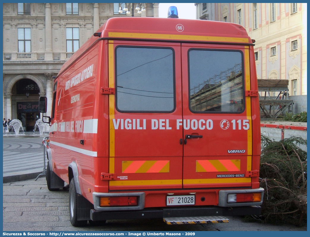 VF 21028
Corpo Nazionale Vigili del Fuoco
Mercedes Benz Vario 612D
Unità Appoggio Autogru Genova
Parole chiave: VF;V.F.;VVF;V.V.F.;Corpo;Nazionale;Vigili del Fuoco;Vigili;Fuoco;Autocarro;Autofurgone;Mercedes Benz;Vario;612D