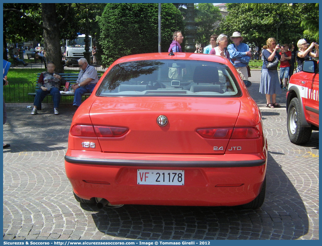 VF 21178
Corpo Nazionale Vigili del Fuoco
Alfa Romeo 156 I serie
Parole chiave: VVF;V.V.F.;Corpo;Nazionale;Vigili;del;Fuoco;Alfa;Romeo;156