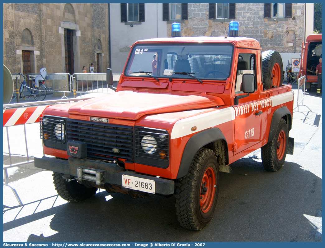 VF 21683
Corpo Nazionale Vigili del Fuoco
Land Rover Defender 90
Parole chiave: VF;VVF;V.F.;V.V.F.;Corpo;Nazionale;Vigili del Fuoco;Vigili;Fuoco;Land Rover;Defender;90;21683